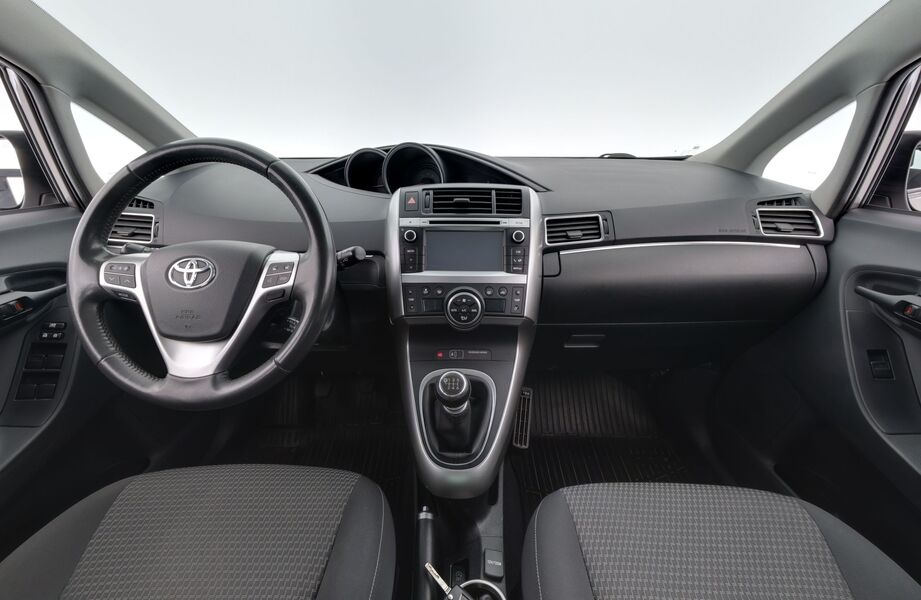 Toyota Verso vaihtoauto