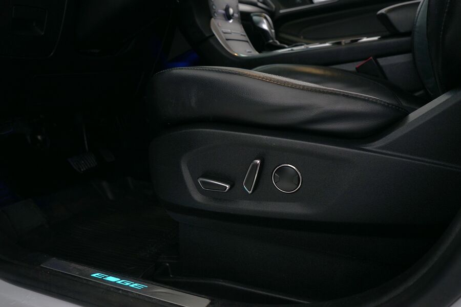 Ford Edge vaihtoauto