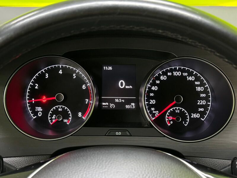 Volkswagen Golf Sportsvan vaihtoauto