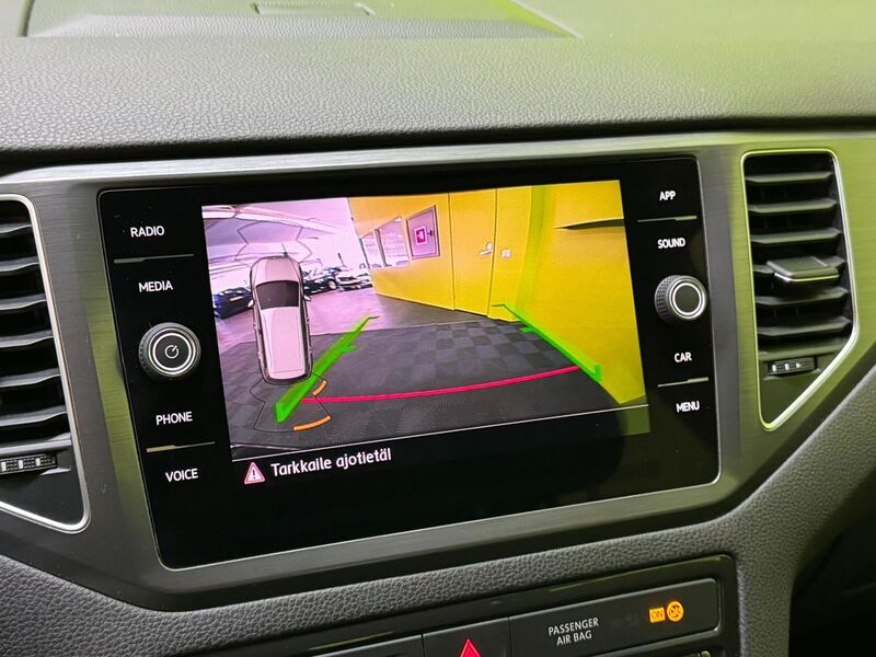 Volkswagen Golf Sportsvan vaihtoauto