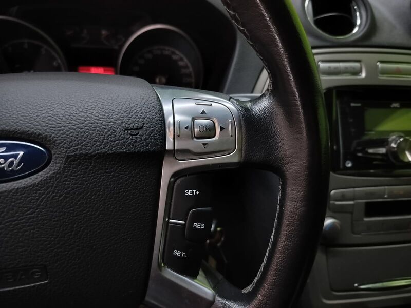 Ford Mondeo vaihtoauto