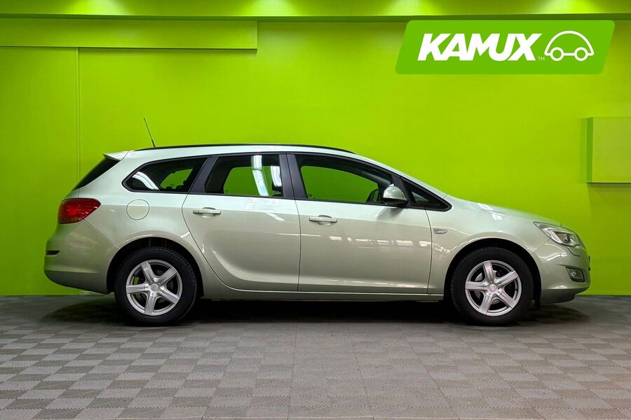 Opel Astra vaihtoauto