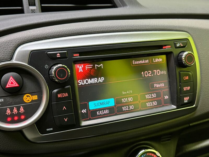 Toyota Yaris vaihtoauto