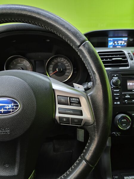 Subaru Forester vaihtoauto