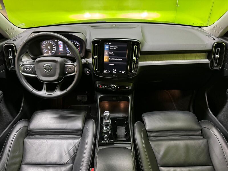 Volvo XC40 vaihtoauto