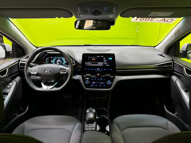 Hyundai IONIQ electric vaihtoauto