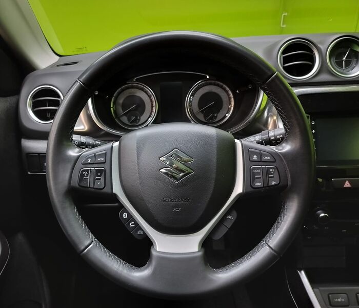 Suzuki Vitara vaihtoauto