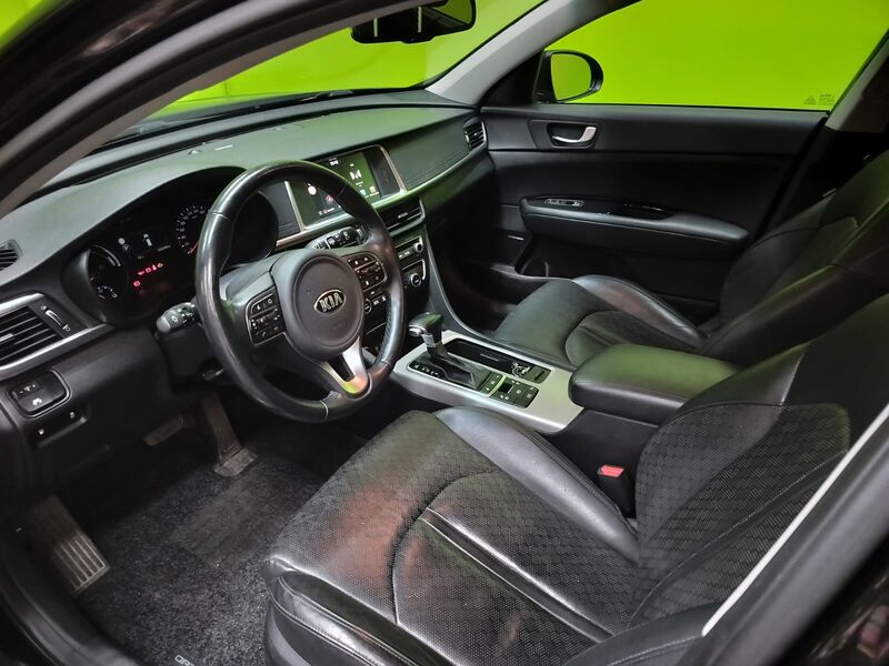 Kia Optima vaihtoauto