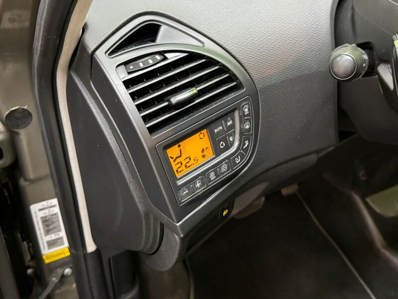 Citroën C4 Picasso vaihtoauto