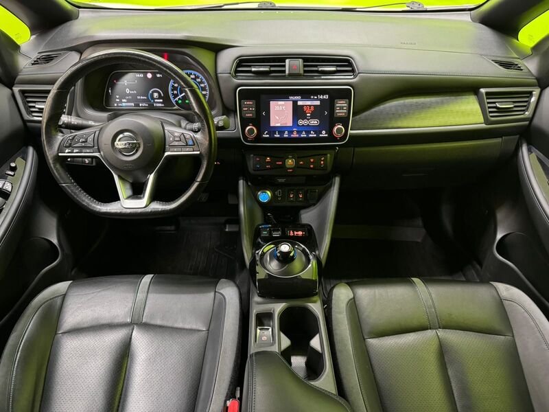 Nissan Leaf vaihtoauto