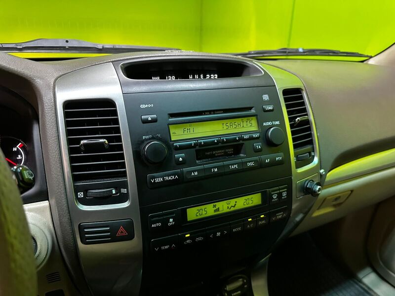 Toyota Land Cruiser vaihtoauto