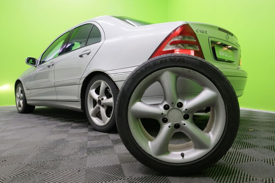 Mercedes-Benz C vaihtoauto