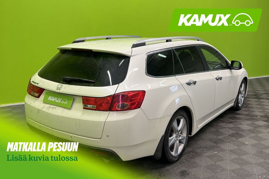 Honda Accord vaihtoauto