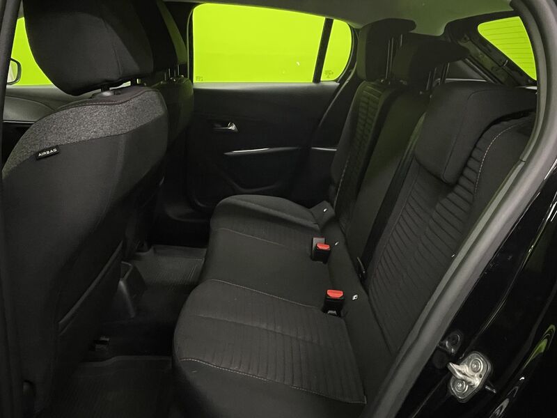 Peugeot 208 vaihtoauto