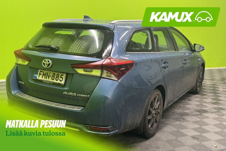 Toyota Auris vaihtoauto