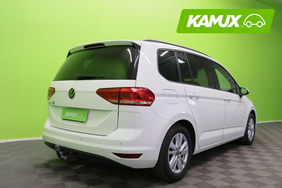 Volkswagen Touran vaihtoauto