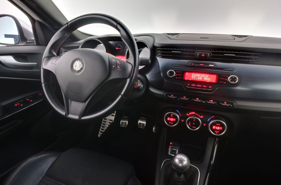 Alfa Romeo Giulietta vaihtoauto