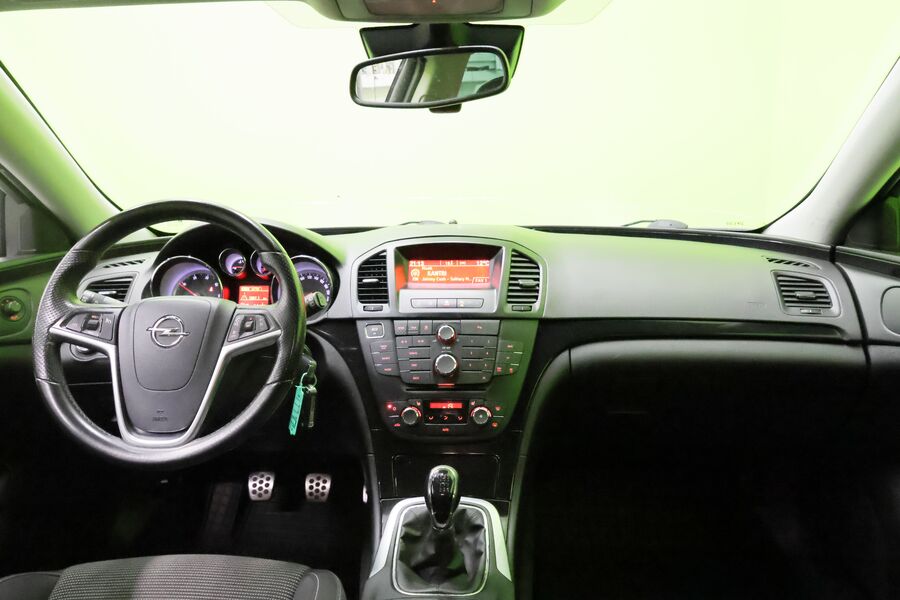 Opel Insignia vaihtoauto