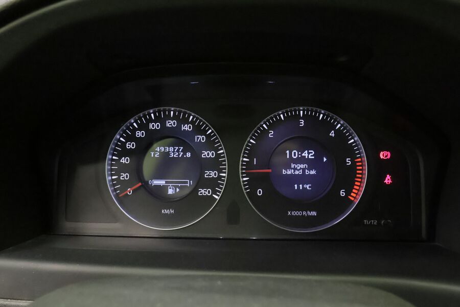 Volvo V70 vaihtoauto