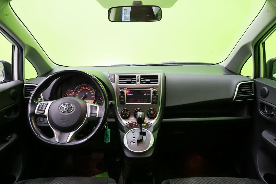 Toyota Verso-S vaihtoauto