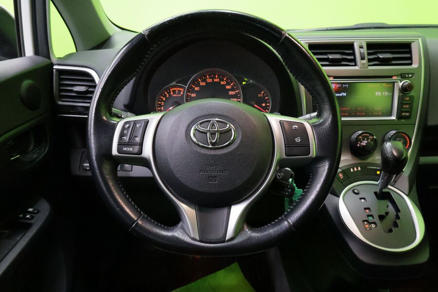 Toyota Verso-S vaihtoauto