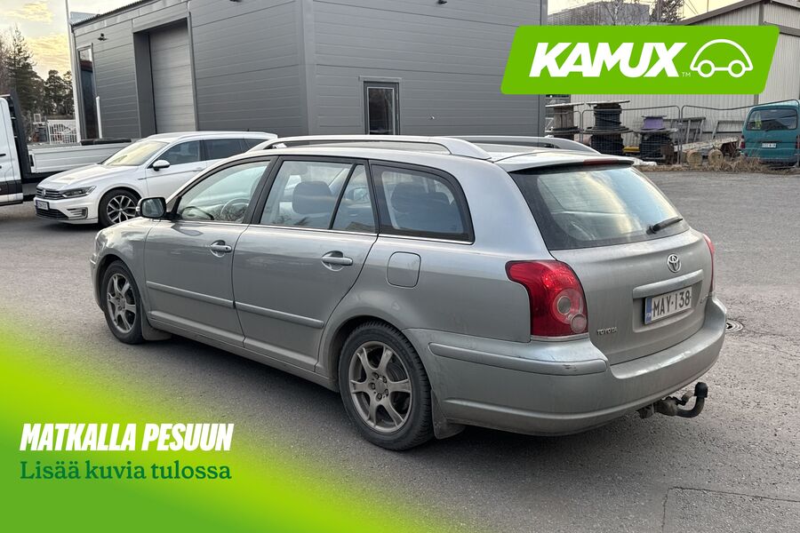 Toyota Avensis vaihtoauto