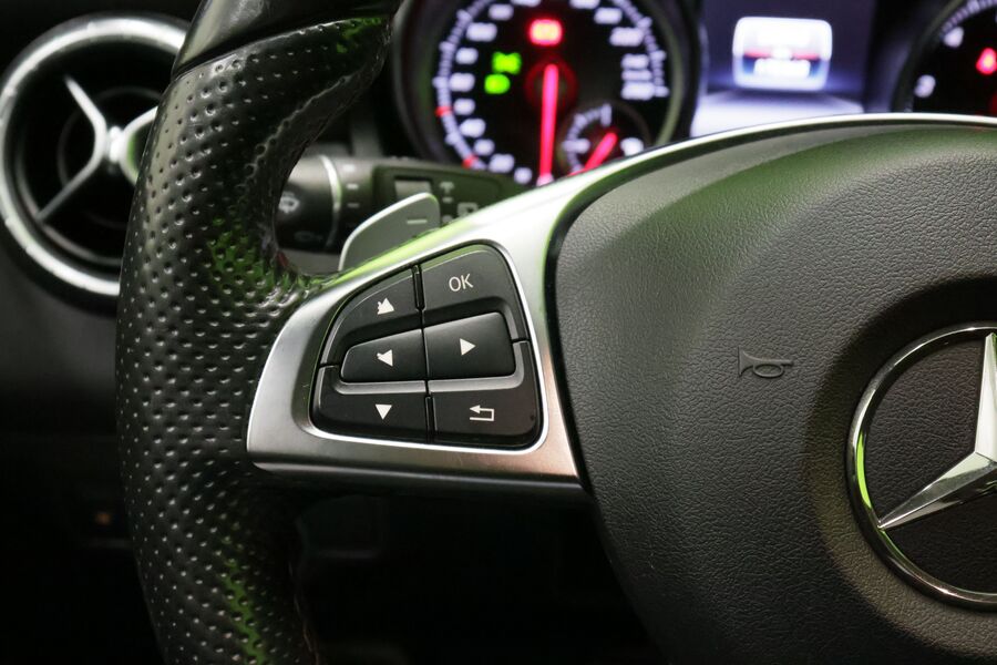 Mercedes-Benz CLA-sarja vaihtoauto