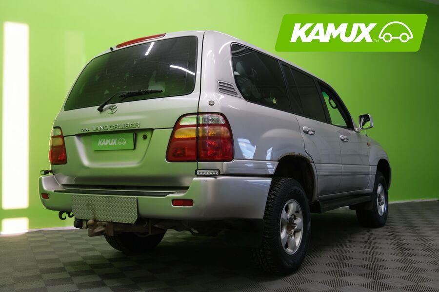 Toyota Land Cruiser vaihtoauto