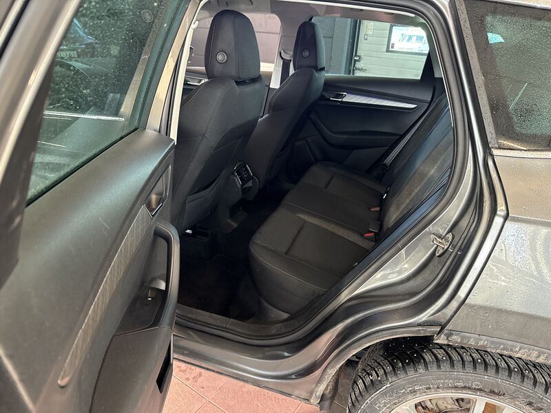 Skoda Karoq vaihtoauto