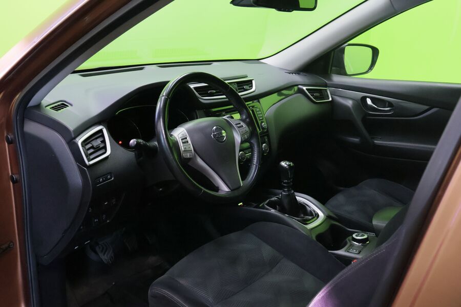 Nissan X-Trail vaihtoauto