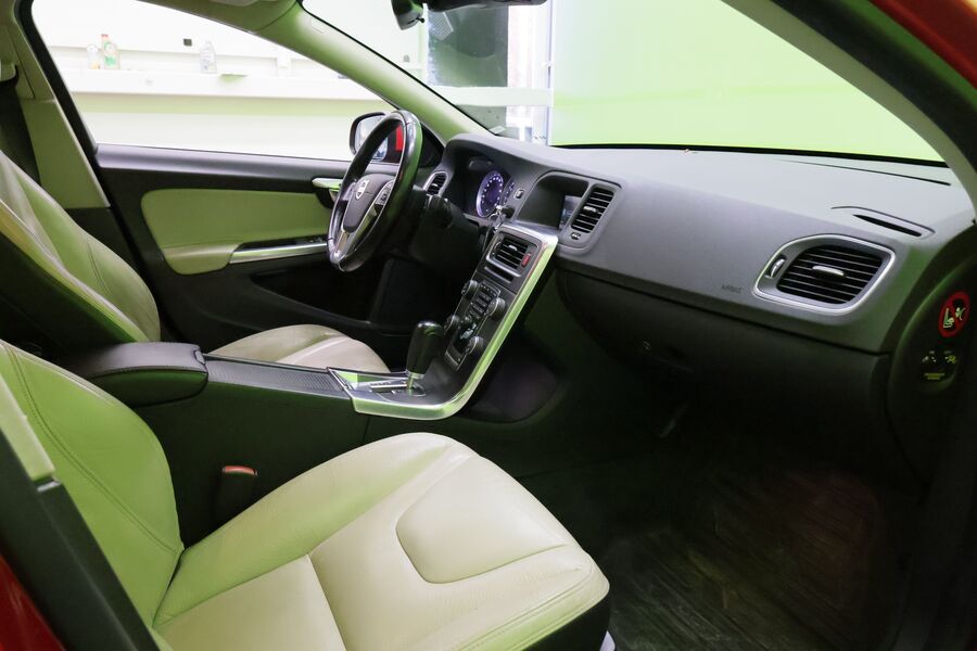 Volvo S60 vaihtoauto