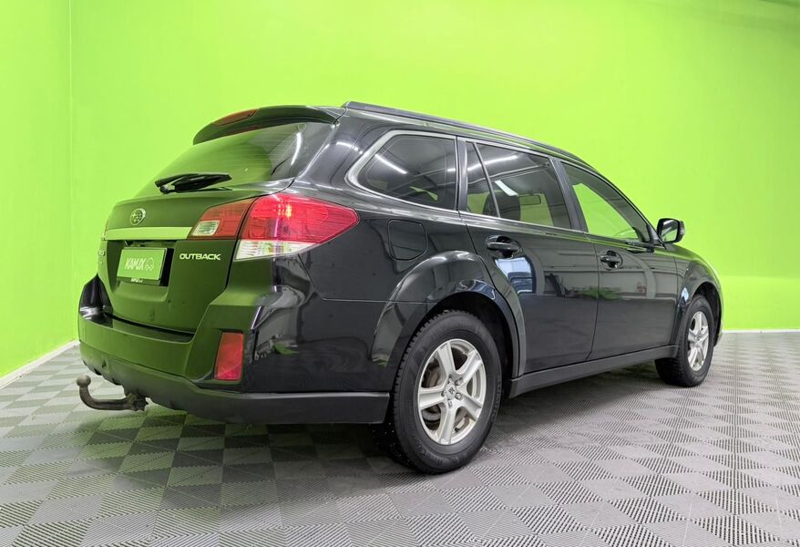 Subaru Outback vaihtoauto