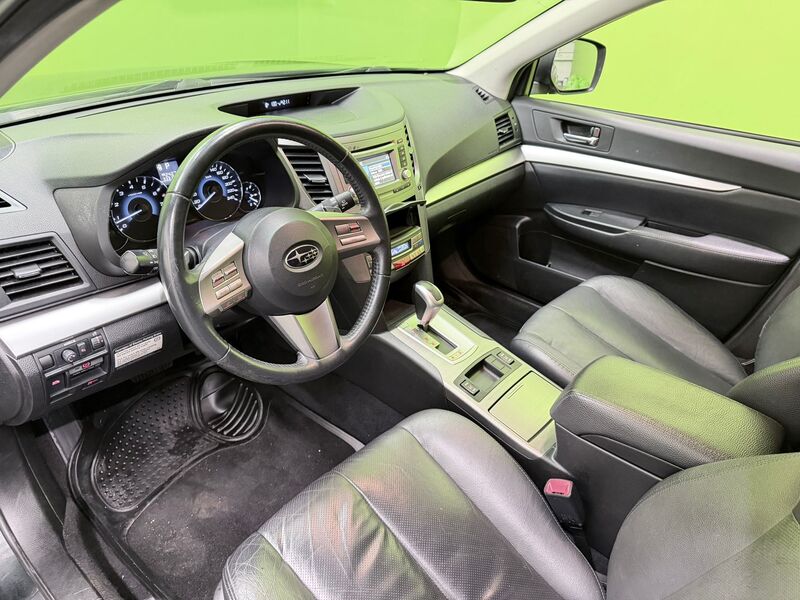 Subaru Outback vaihtoauto