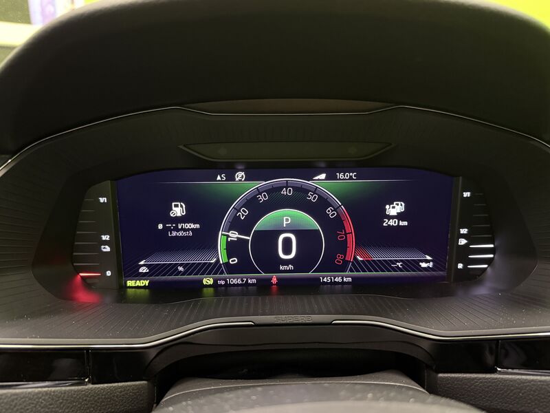 Skoda Superb vaihtoauto