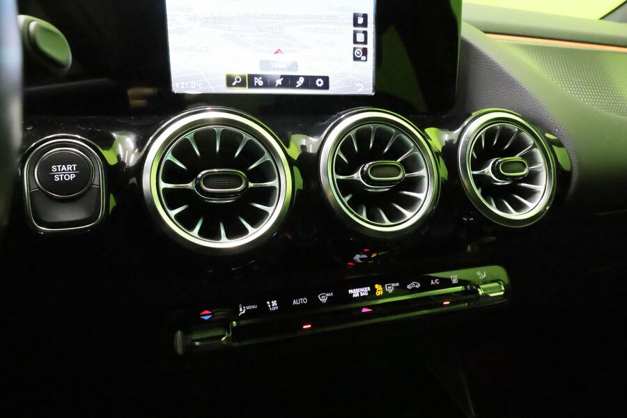 Mercedes-Benz EQA vaihtoauto