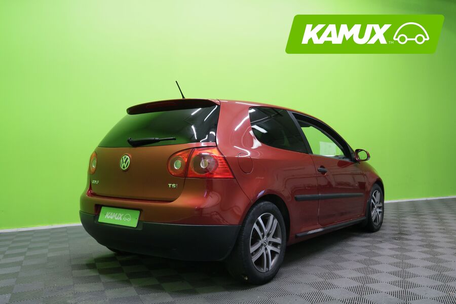 Volkswagen Golf vaihtoauto