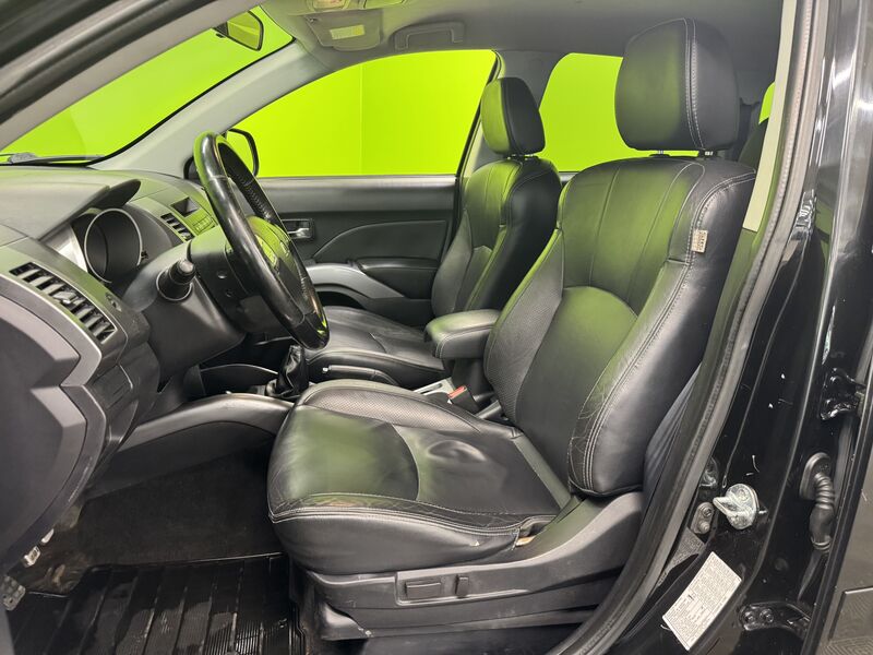 Mitsubishi Outlander vaihtoauto