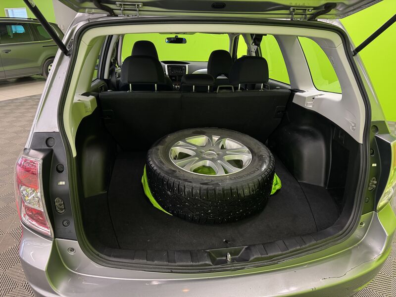 Subaru Forester vaihtoauto
