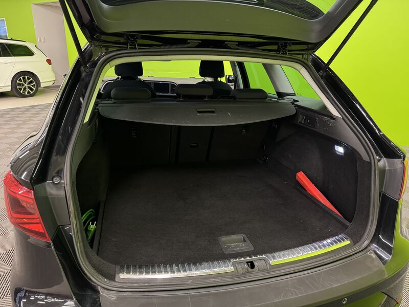 SEAT Leon ST vaihtoauto