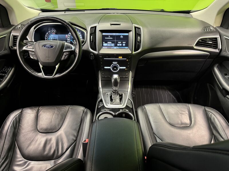 Ford Edge vaihtoauto