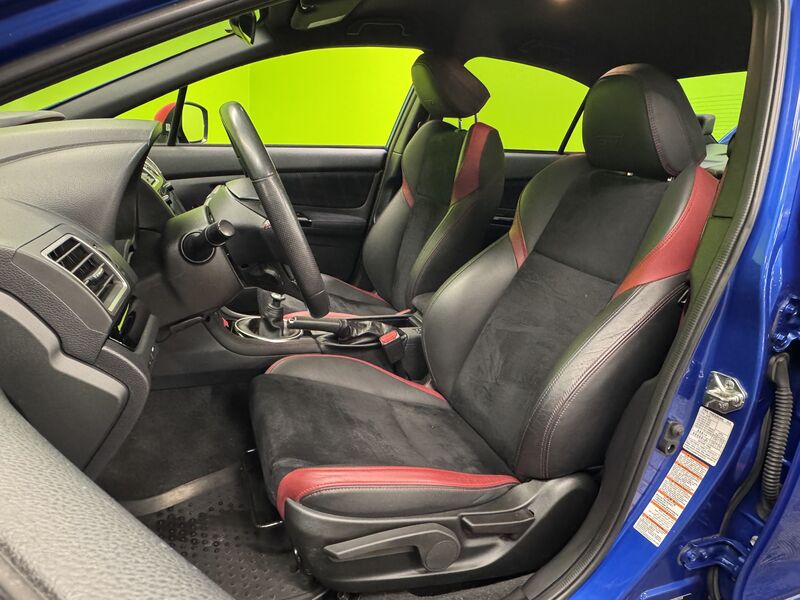 Subaru WRX STI vaihtoauto