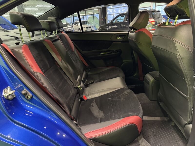 Subaru WRX STI vaihtoauto