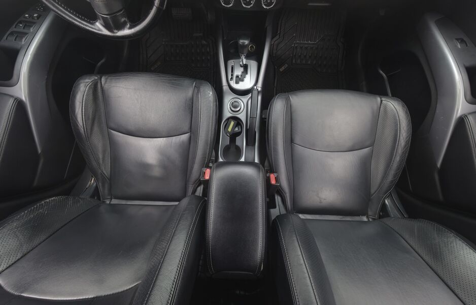 Mitsubishi Outlander vaihtoauto