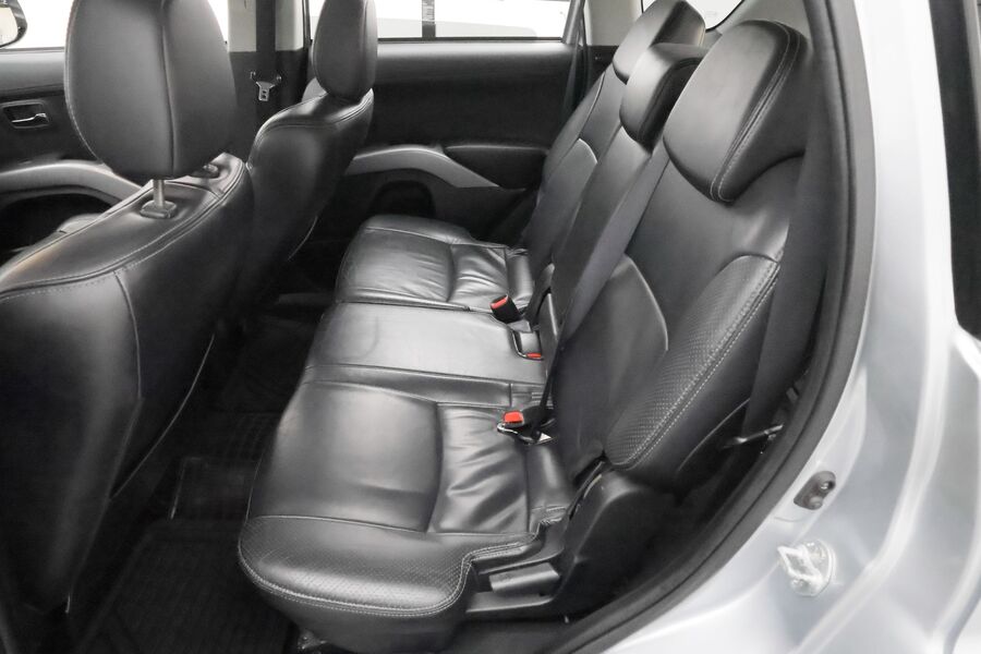 Mitsubishi Outlander vaihtoauto