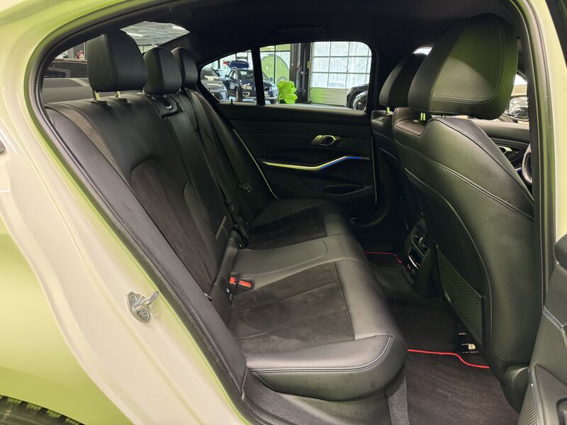 BMW 330 vaihtoauto