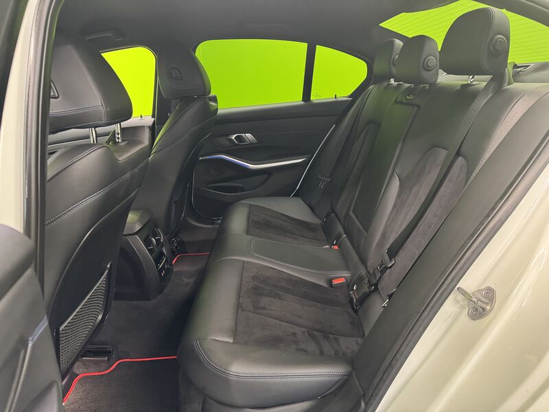 BMW 330 vaihtoauto