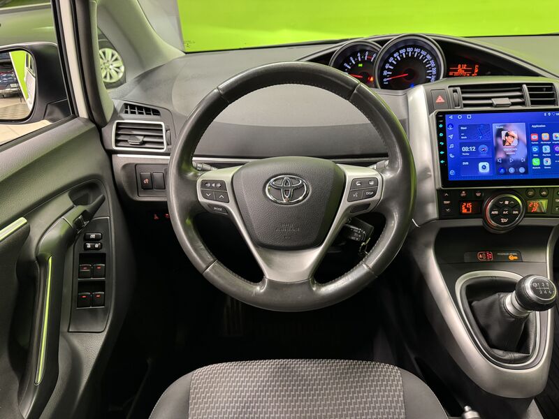Toyota Verso vaihtoauto