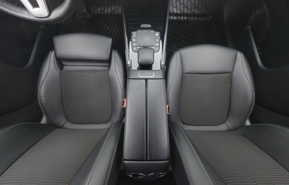 Mercedes-Benz GLB vaihtoauto