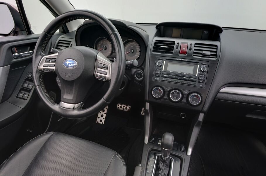 Subaru Forester vaihtoauto