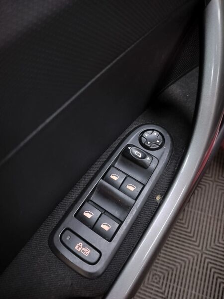 Peugeot 308 vaihtoauto